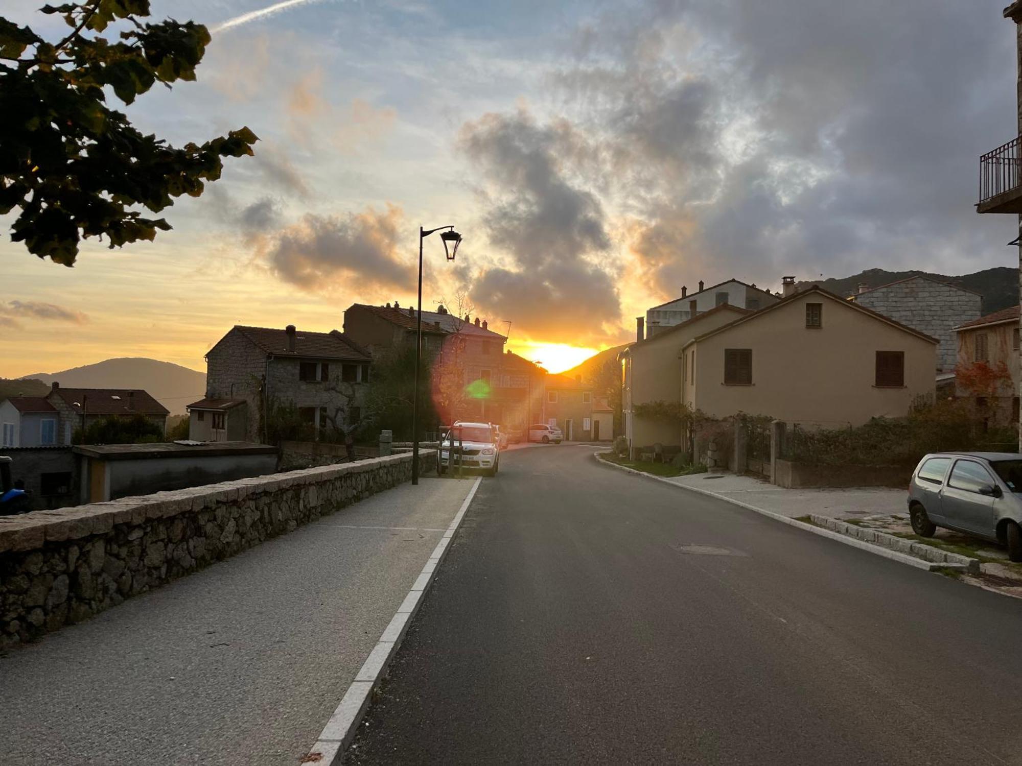 فندق Sole E Monti Quenza المظهر الخارجي الصورة